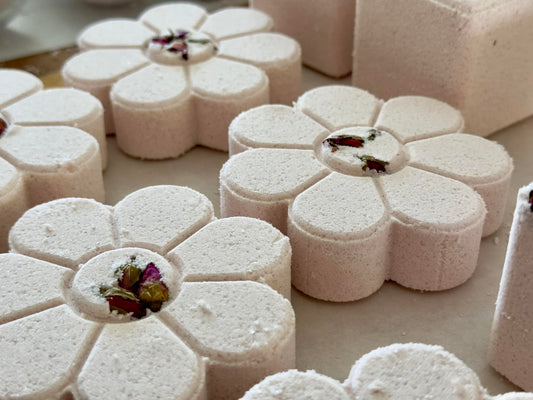 BATH BOMB - Rose Geranium Flower